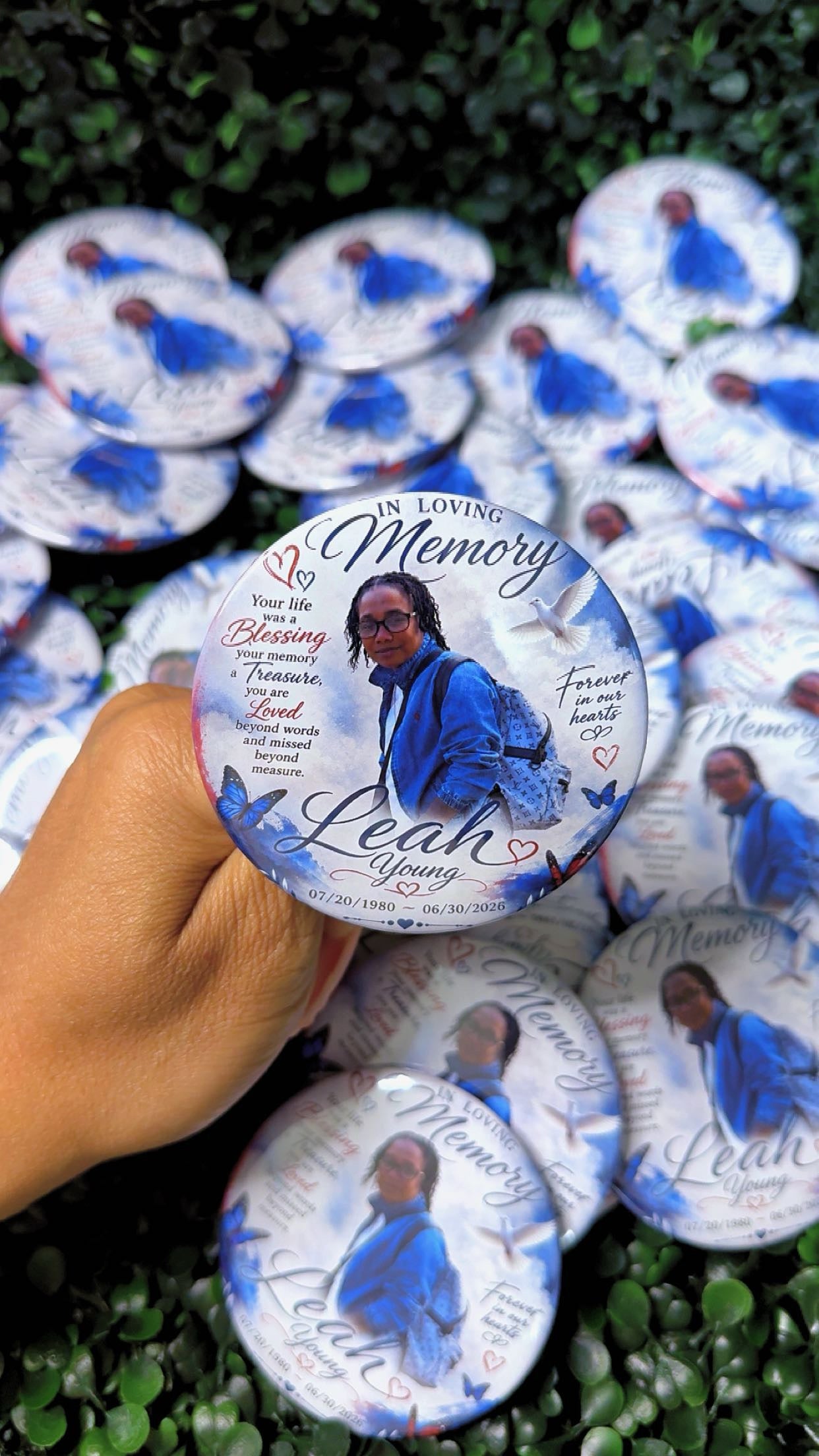 Memorial Buttons/Pins