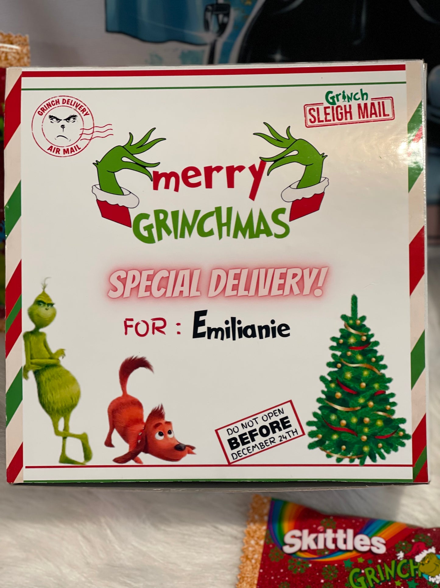 Grinchmas eve box